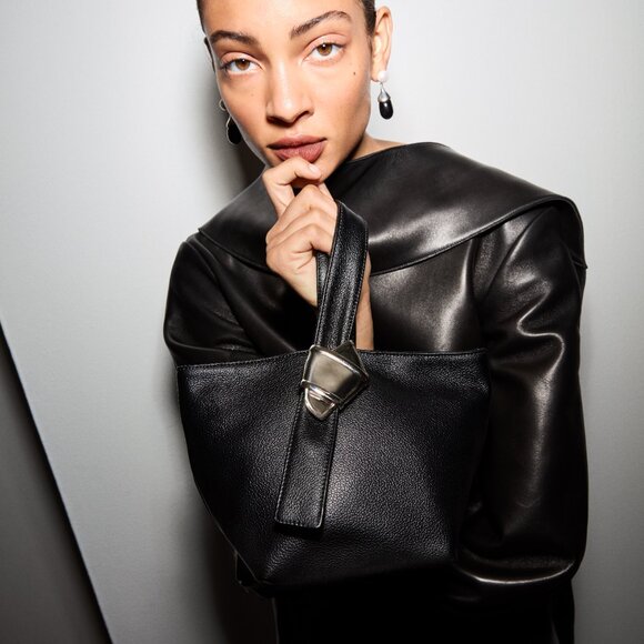 NEW Merit x Brandon Maxwell The Signature Bag - Picture 5 of 6